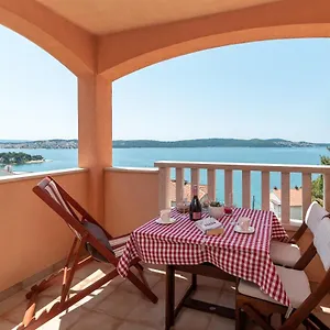 Tonina Apartment Trogir