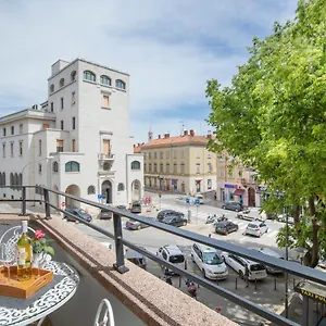 Polai Center Apartment Pula